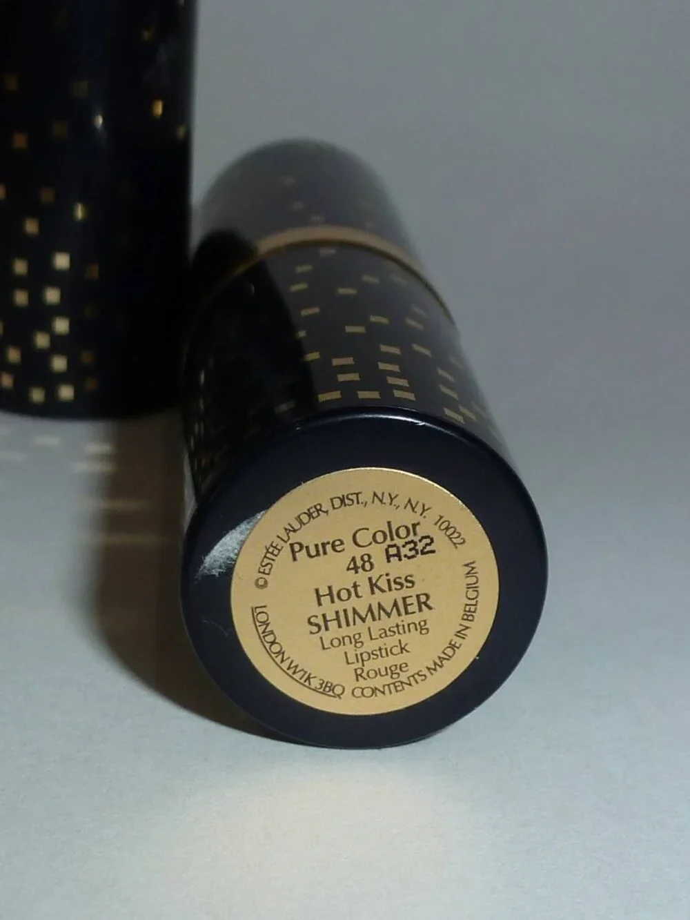 Estee Lauder Pure Color Lipstick #48 Hot Kiss - Full Size Tube